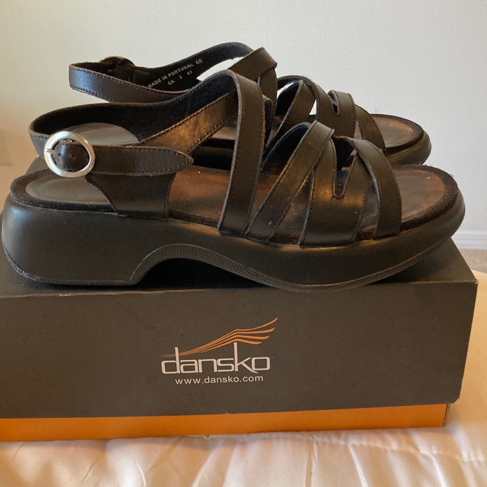 Dansko Black Lolita Black Vegan Leather Sandal Size 40
